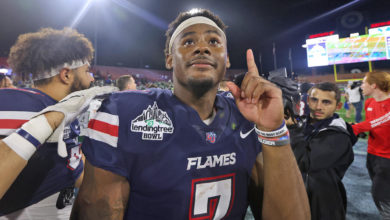 2022 NFL mock draft: Seahawks transfer up for QB, Kenny Pickett slides, plus seven projected trades
